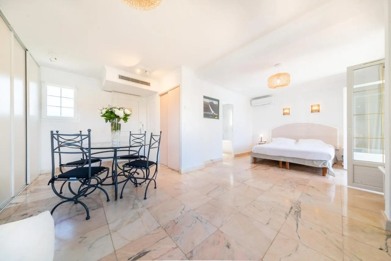 Hotel Brin D'Azur - Saint Tropez