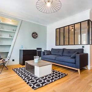 Cmg Bastille - Faubourg Saint Antoine 4dg , Paris France