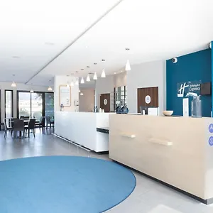 Otel Express - Marseille Airport, An Ihg
